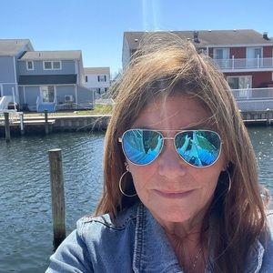 Meet your Posher, Cheryl